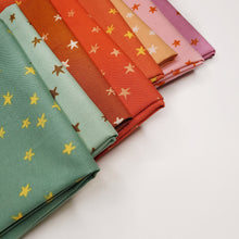 Load image into Gallery viewer, Knitted Star Throw Size Quilt Kit - No Pattern