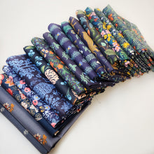 Load image into Gallery viewer, Flora Story - Midnight Fat Quarter Bundle
