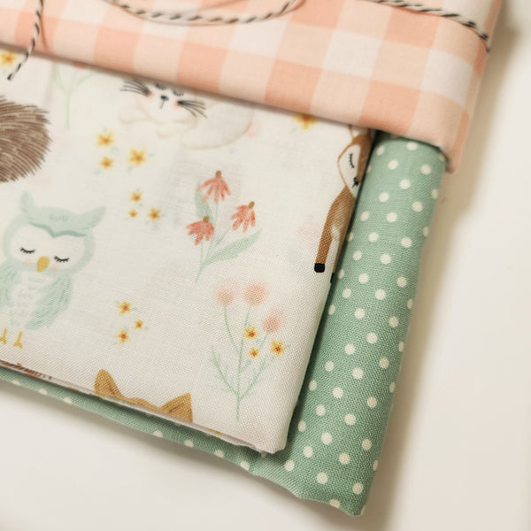 Wholecloth Quilt Kit - Baby Animals w/Green