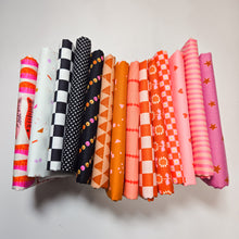 Load image into Gallery viewer, Lucky Strike Fat Quarter Bundle
