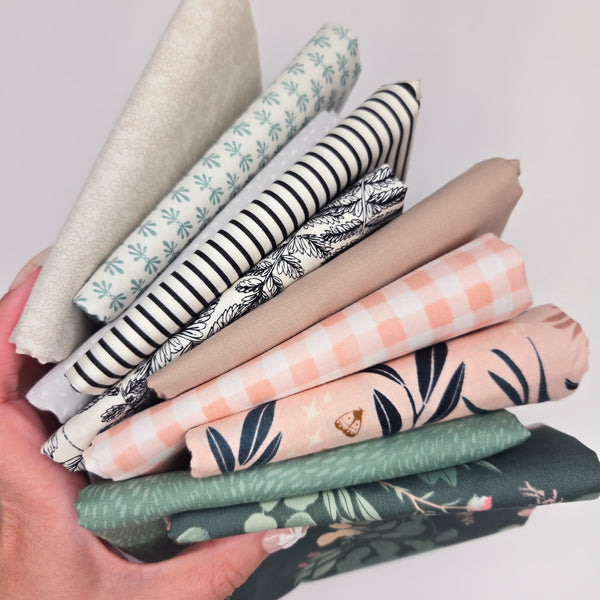 Cottage Blossoms Fat Quarter Bundle
