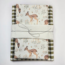 Load image into Gallery viewer, Wholecloth Quilt Kit - Fawn w/Green
