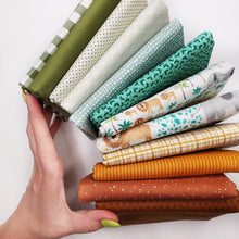 Load image into Gallery viewer, Wild Out There Fat Quarter Bundle
